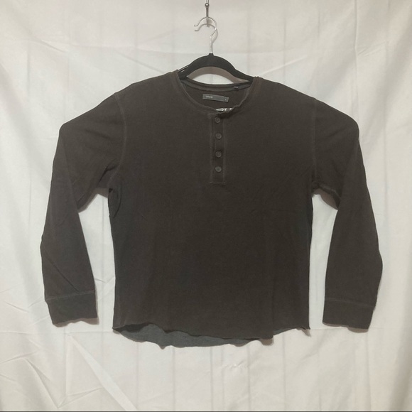 Vince Henley T-Shirt Mens L Brown Gray Long Sleeve 1/4 Button